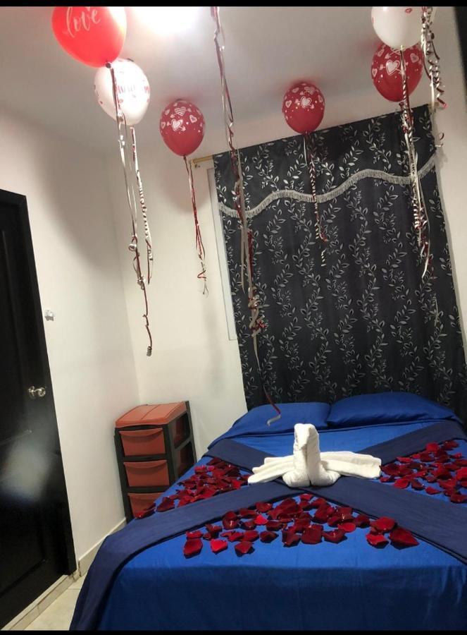 Hostal Playa Imperial Manta Εξωτερικό φωτογραφία
