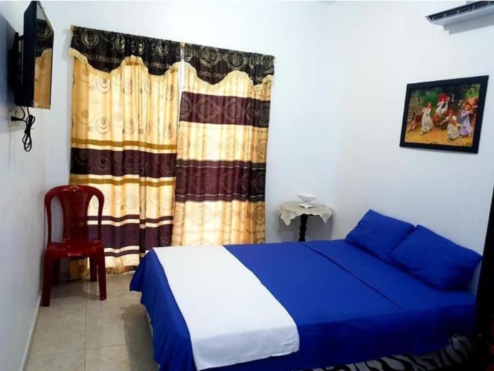 Hostal Playa Imperial Manta Εξωτερικό φωτογραφία